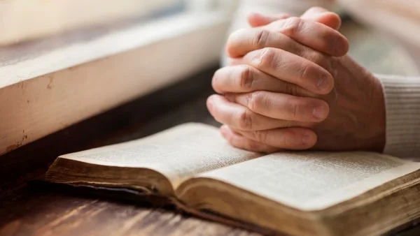 Oração na Biblia: exemplos de homens que oraram
